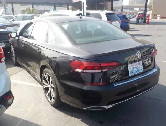 1VWSA7A33MC011440