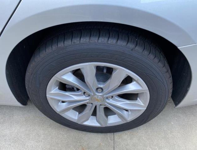 1G1ZD5ST1LF107505