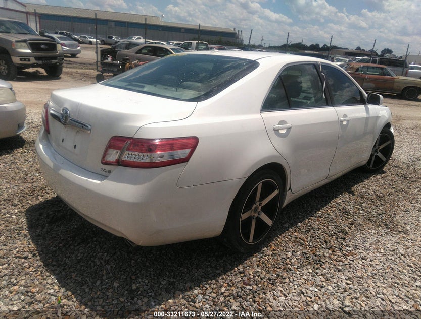4T1BK3EK9AU605672