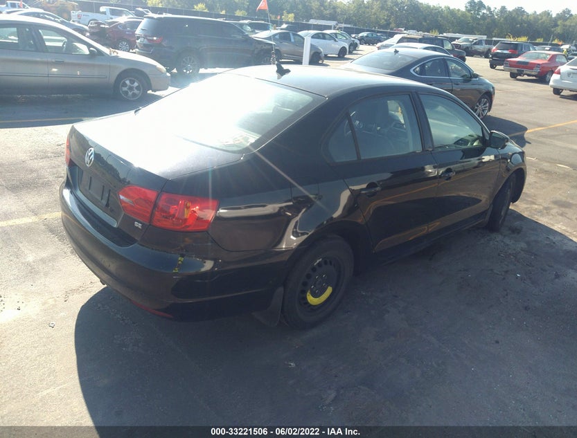3VWD17AJ5EM392070