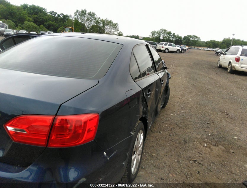 3VW2K7AJ7DM371689