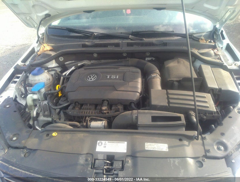 3VWD17AJ2EM305483