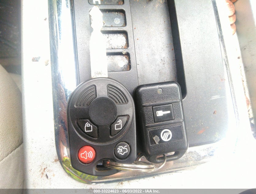 4M2CN9HG2AKJ11220