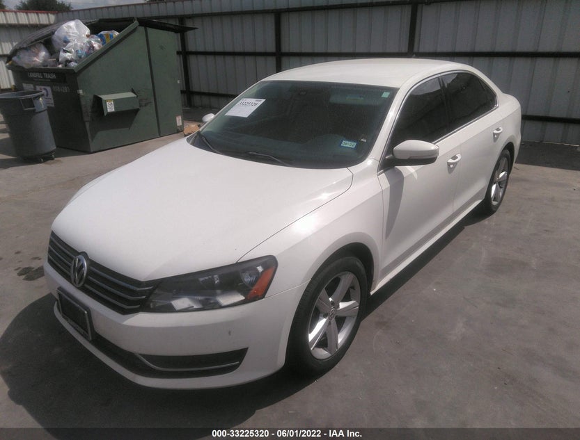 1VWBS7A30EC117052