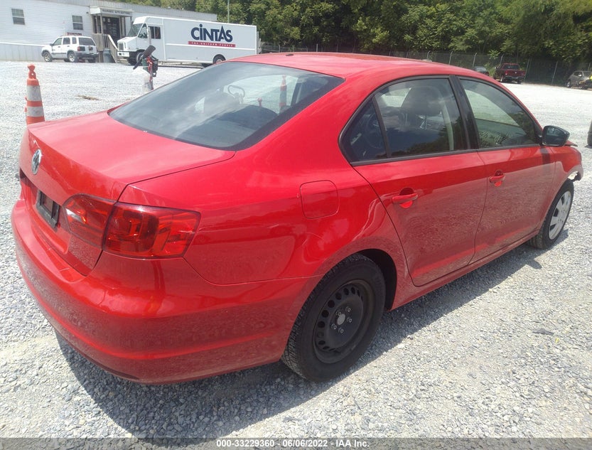 3VW2K7AJ5EM309273