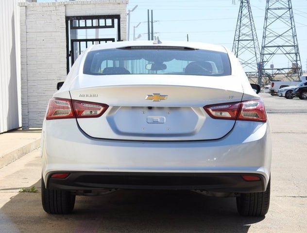 1G1ZD5ST2LF102619