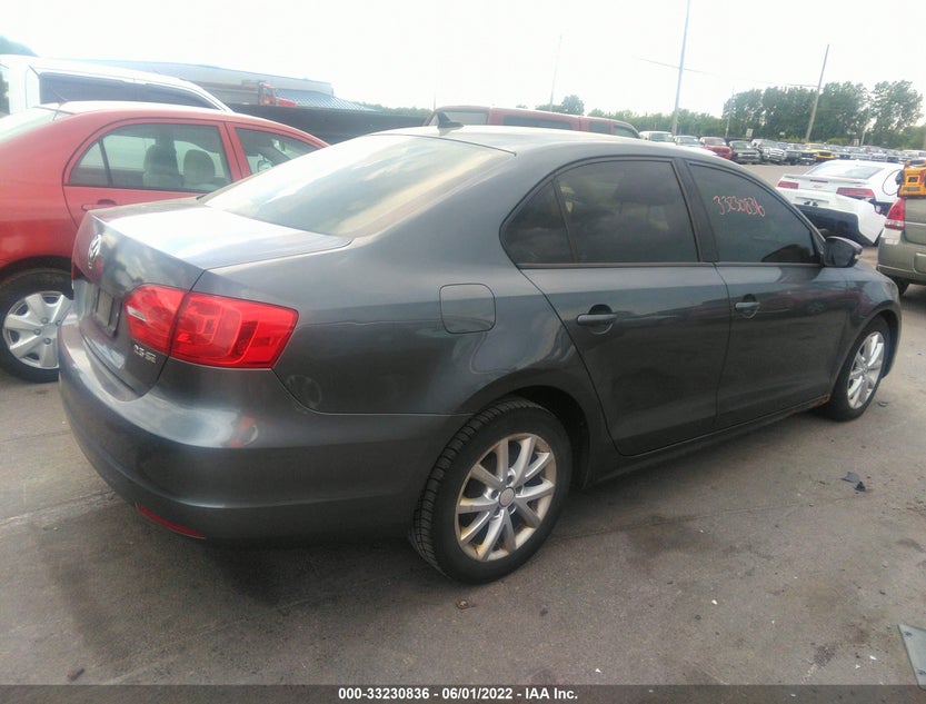3VWDX7AJ6BM345902