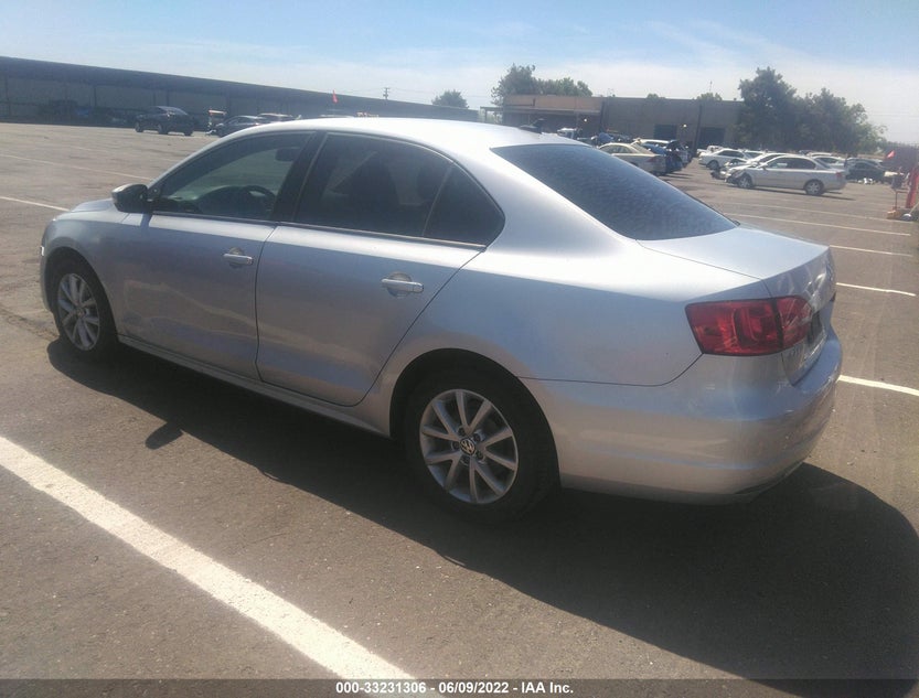 3VWDP7AJ8CM340654