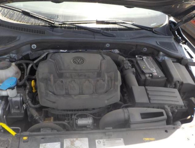 1VWSA7A35LC010742