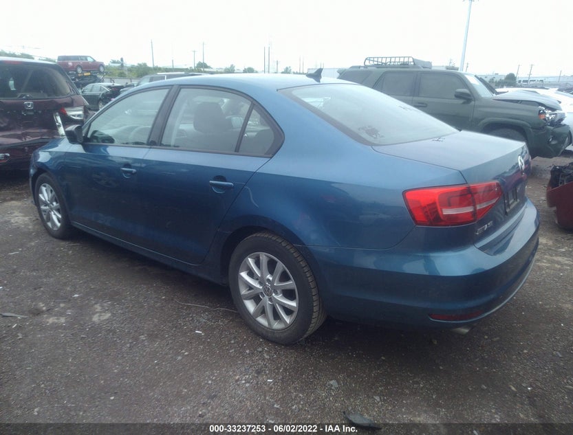 3VWD17AJ3FM305235