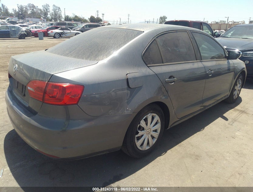 3VW2K7AJXDM398255