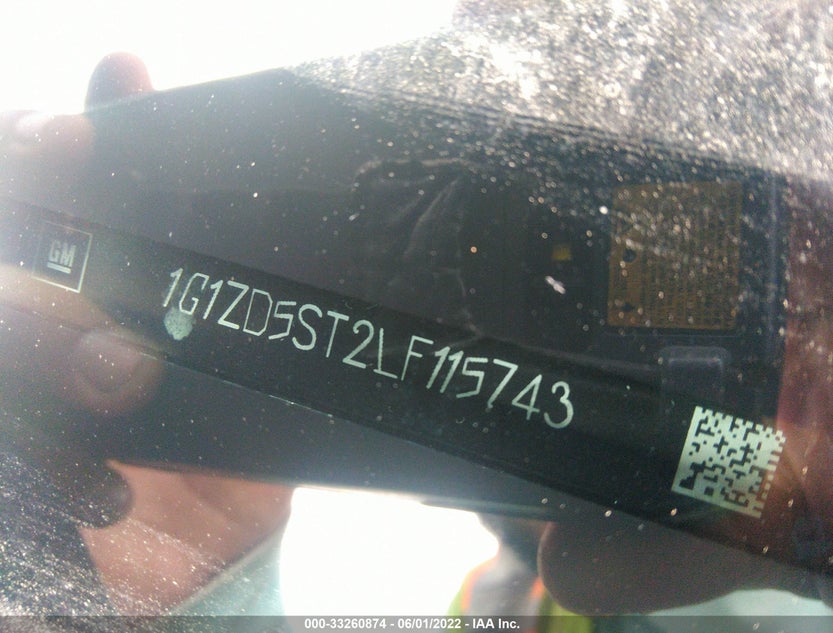 1G1ZD5ST2LF115743