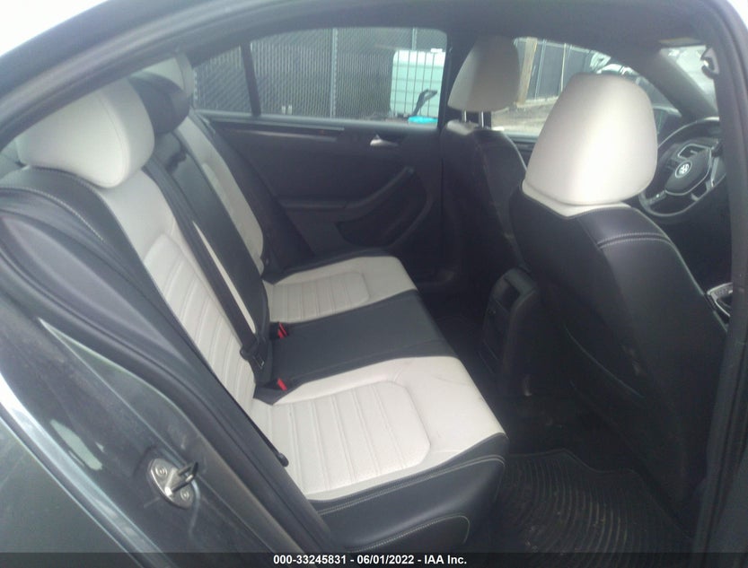 3VWD17AJ5FM216055