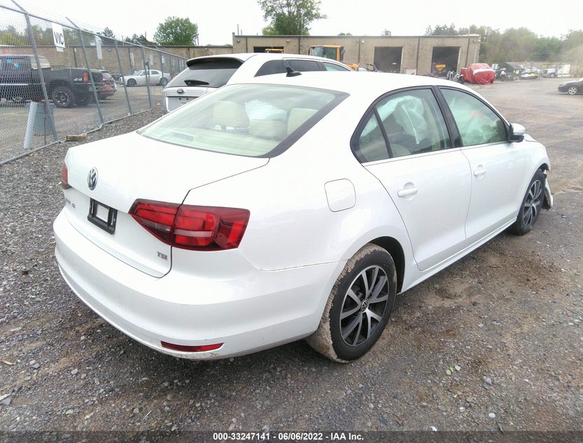 3VWDB7AJ5HM270956