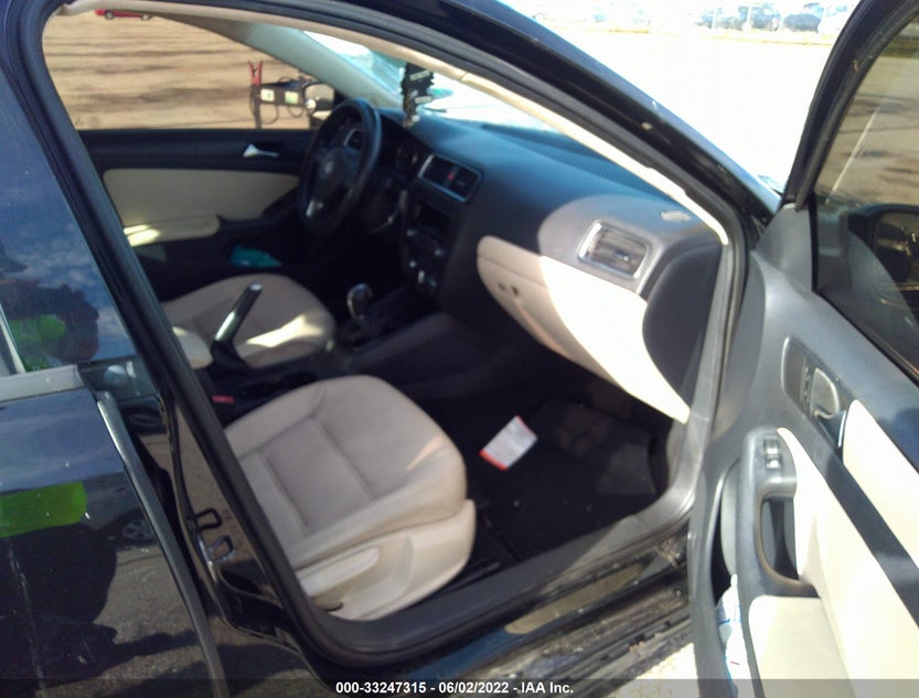 3VWDX7AJ7CM108630