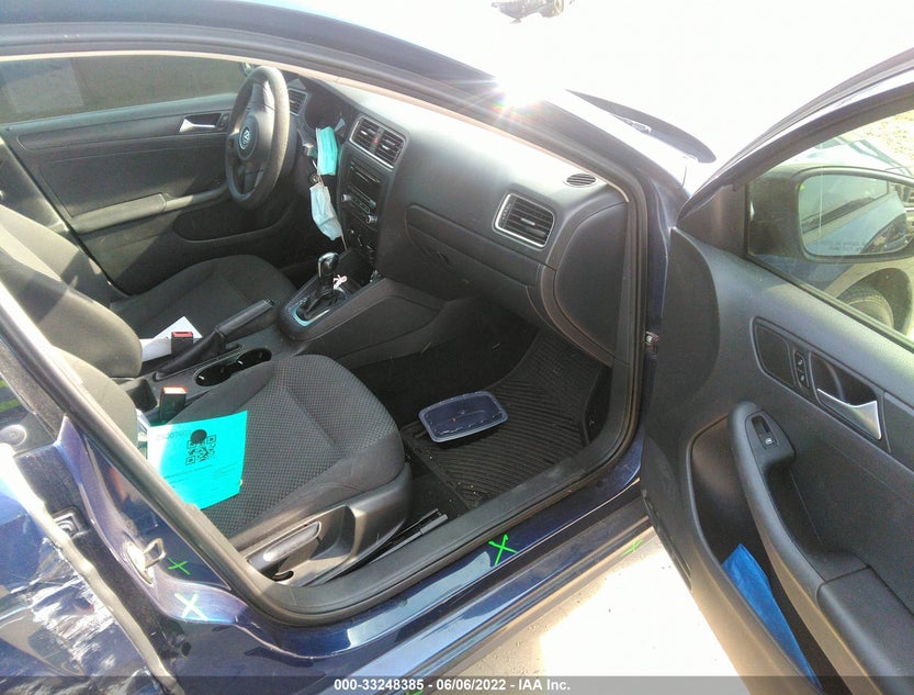 3VW2K7AJXDM352019