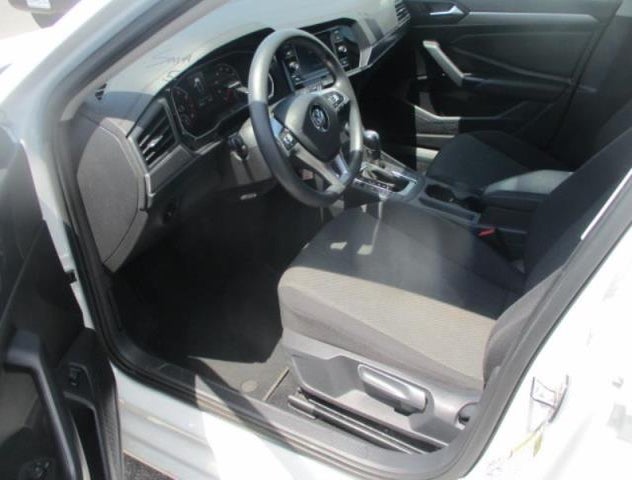 3VWCB7BUXLM037328