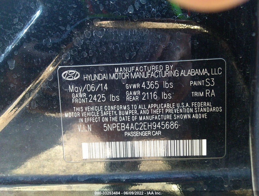 5NPEB4AC2EH945686