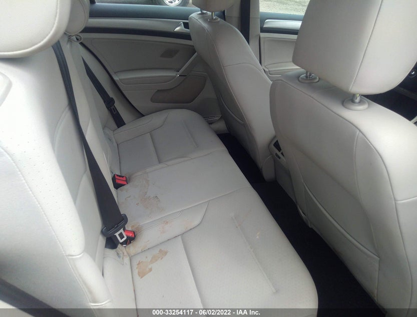 3VW217AU6FM032650