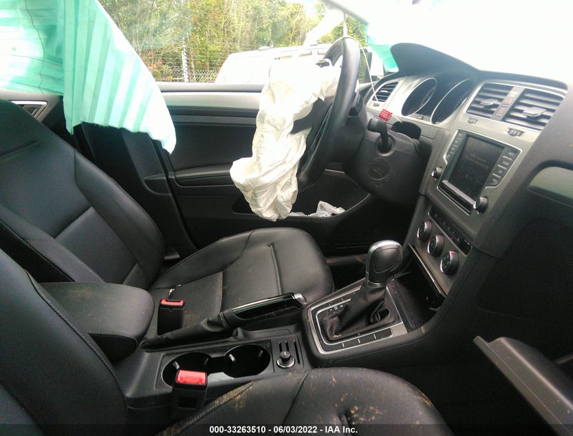 3VW217AU7HM000776