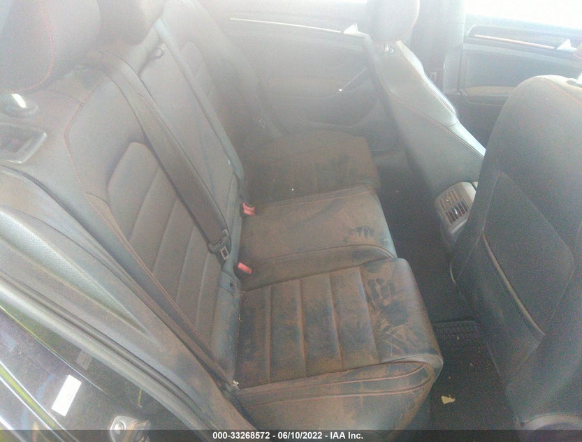 3VW4T7AU7GM063975