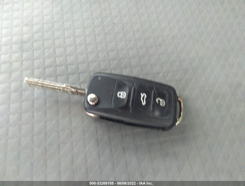 3VW167AJ9HM245565