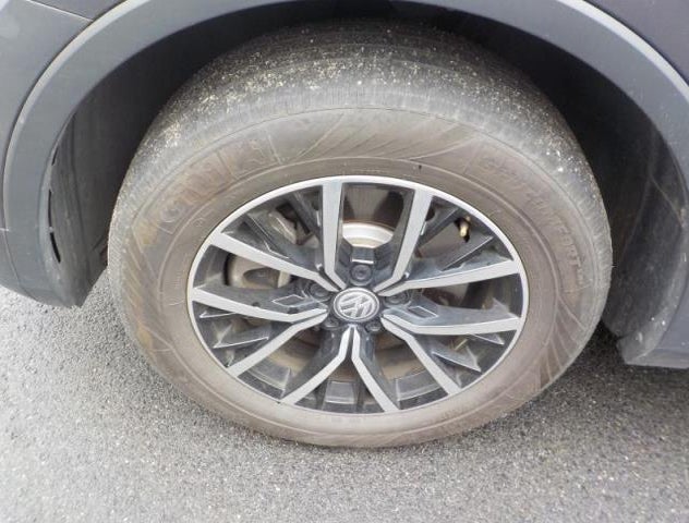 3VV3B7AX8MM106051