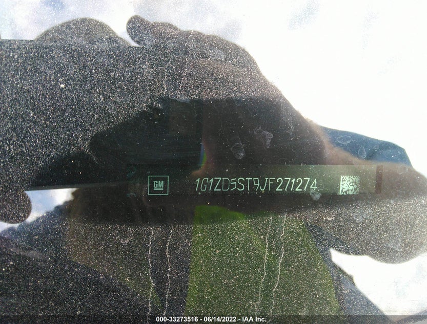1G1ZD5ST9JF271274