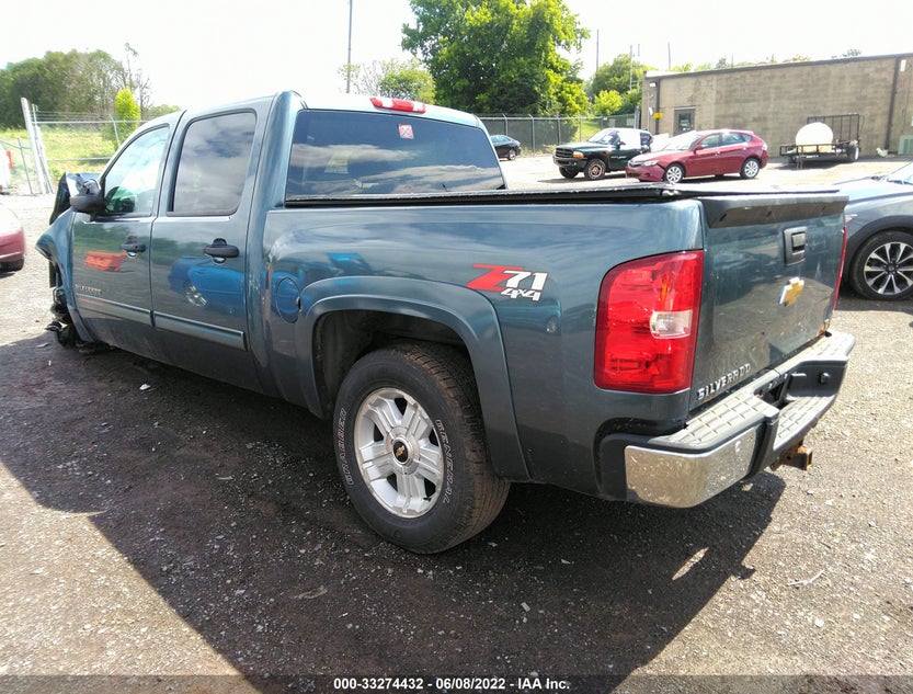 1GCPKSE71CF214703