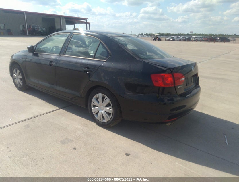 3VW2K7AJ6CM390930