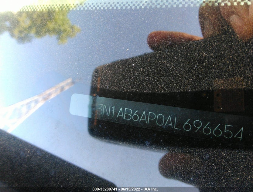 3N1AB6AP0AL696654