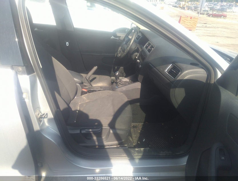 3VW2K7AJ4DM273851