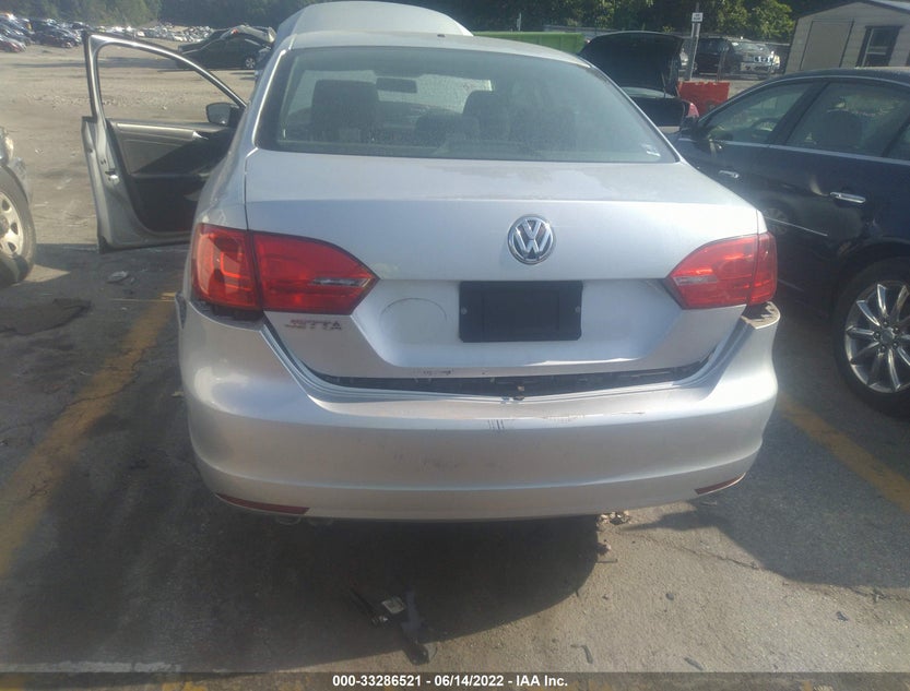 3VW2K7AJ4DM273851