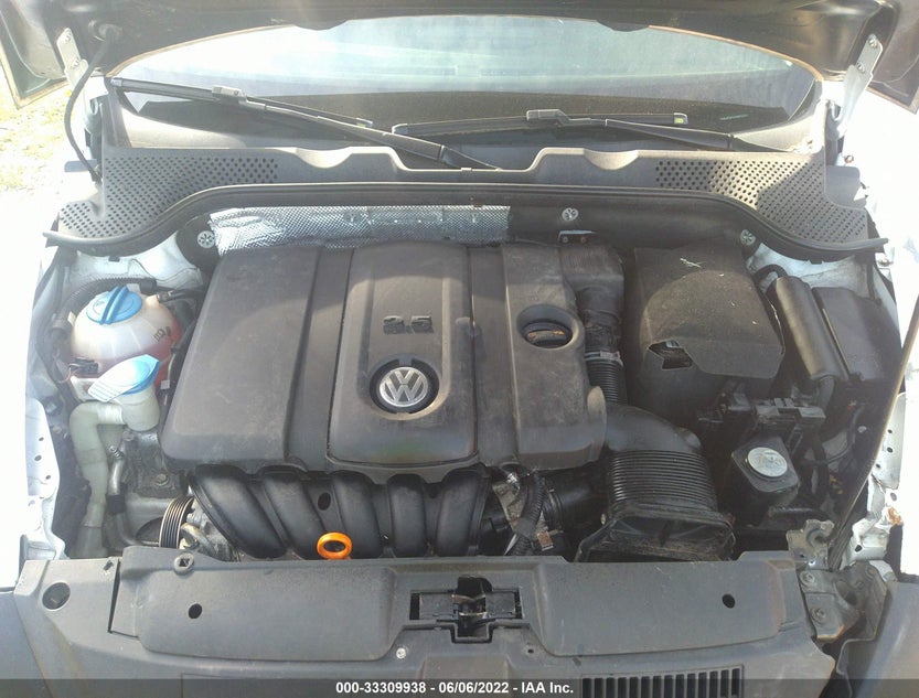3VWJP7AT4CM612282
