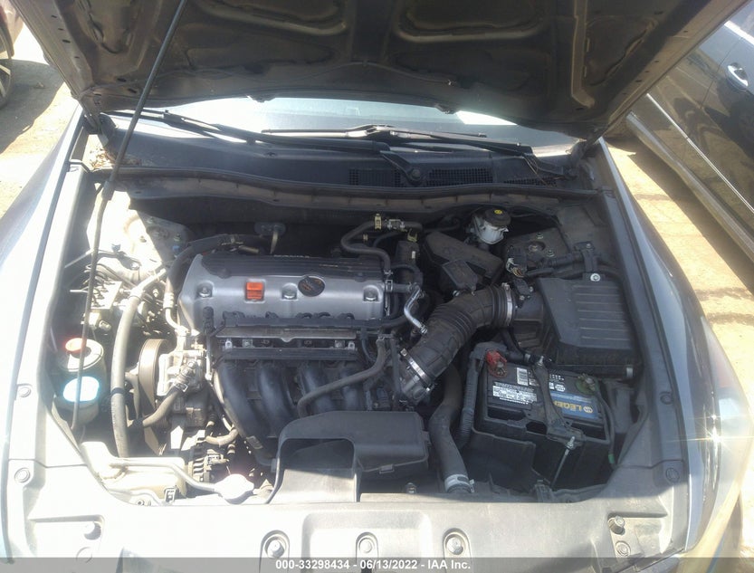 1HGCP2F60CA089178