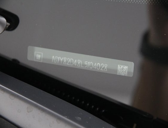 1G1Y82D48L5104028