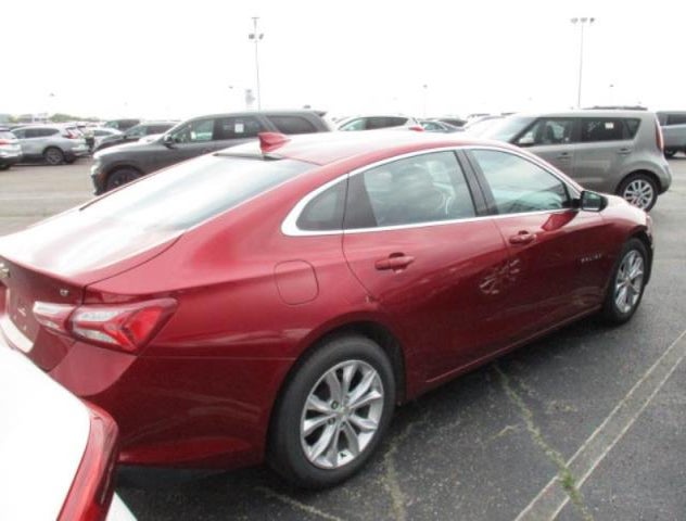 1G1ZD5ST2LF105830
