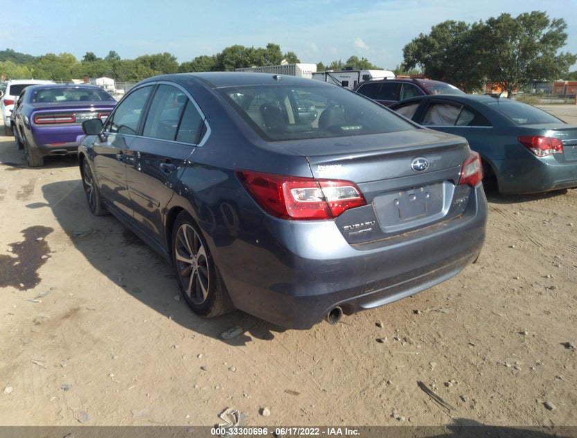 4S3BNBL62F3033515