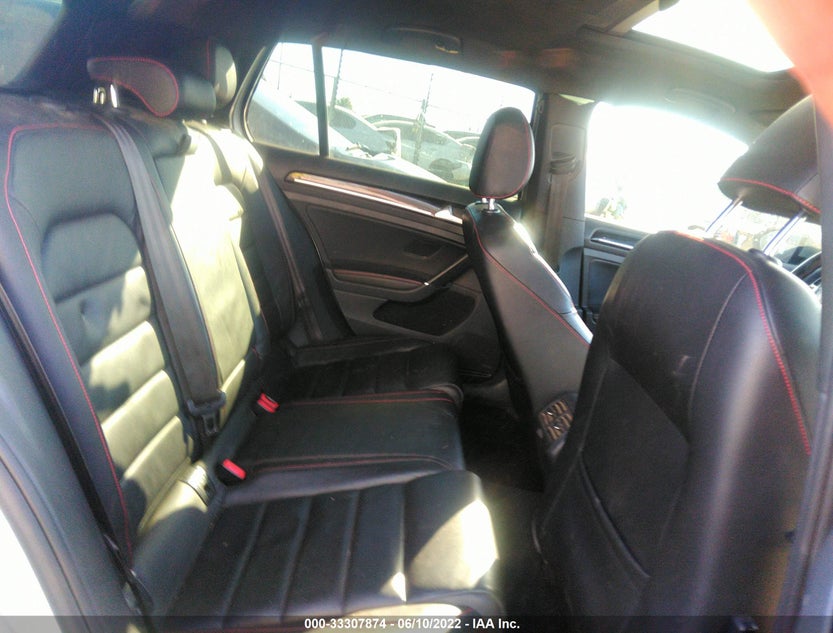 3VW547AU4HM068585