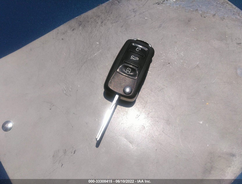 3VW2B7AJXHM225518