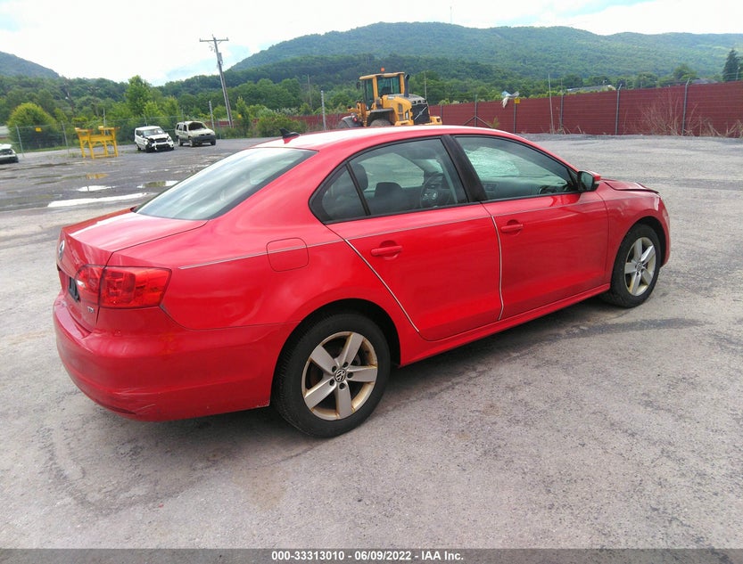 3VW3L7AJ2CM466953