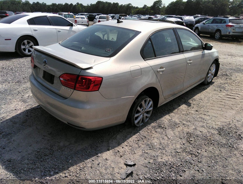 3VWDX7AJ6BM321938