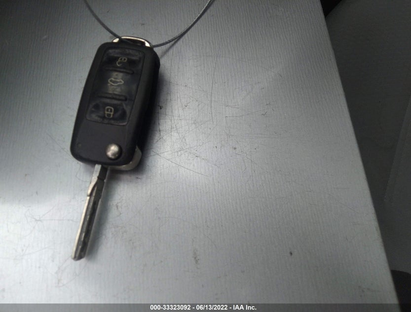 3VW2B7AJ7HM321011