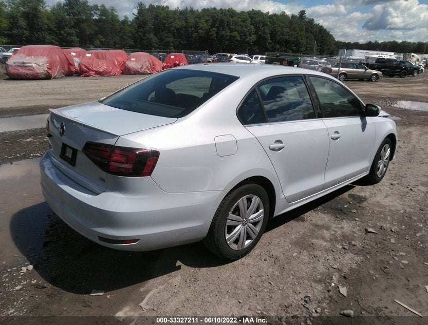 3VW2B7AJ7HM414868