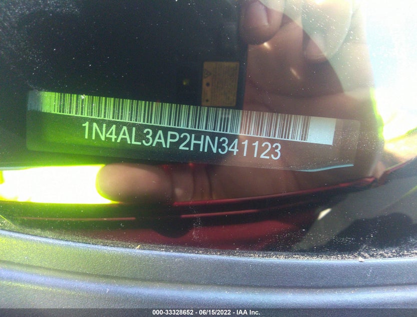1N4AL3AP2HN341123