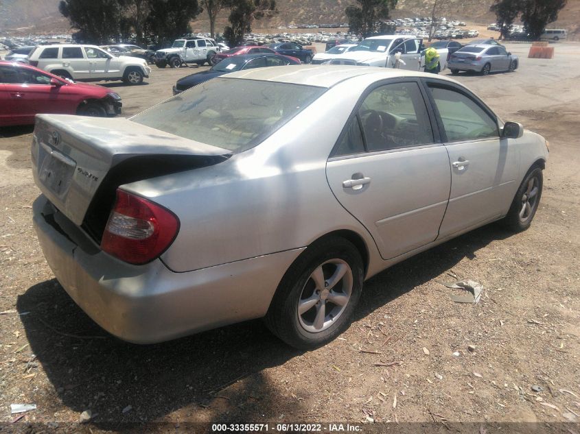 2002 Toyota Camry Le VIN: 4T1BE32K82U049934 Lot: 33355571