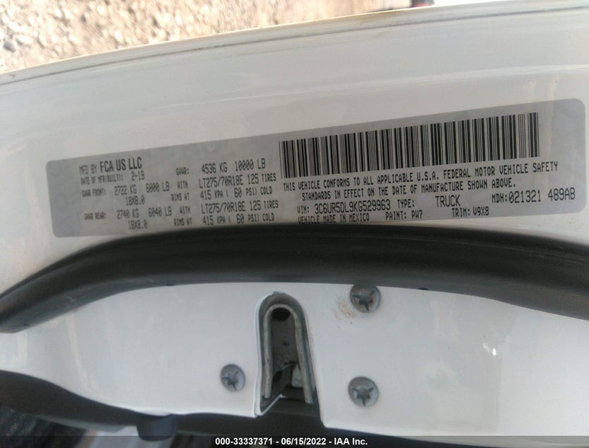 3C6UR5DL9KG529963