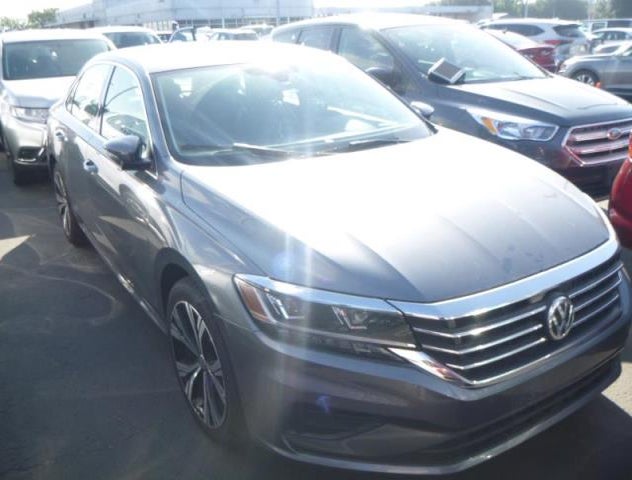 1VWSA7A33MC008120