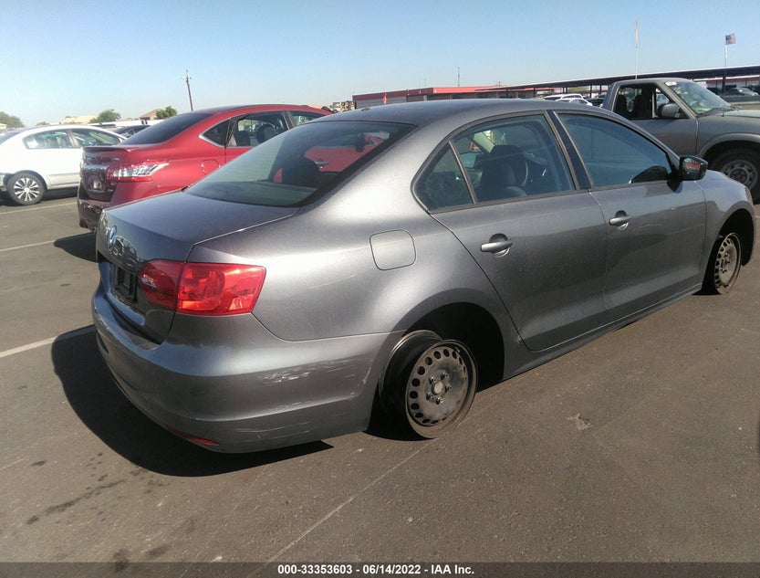 3VW2K7AJ9EM334256