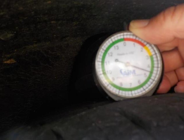 1G1ZD5ST4LF125562